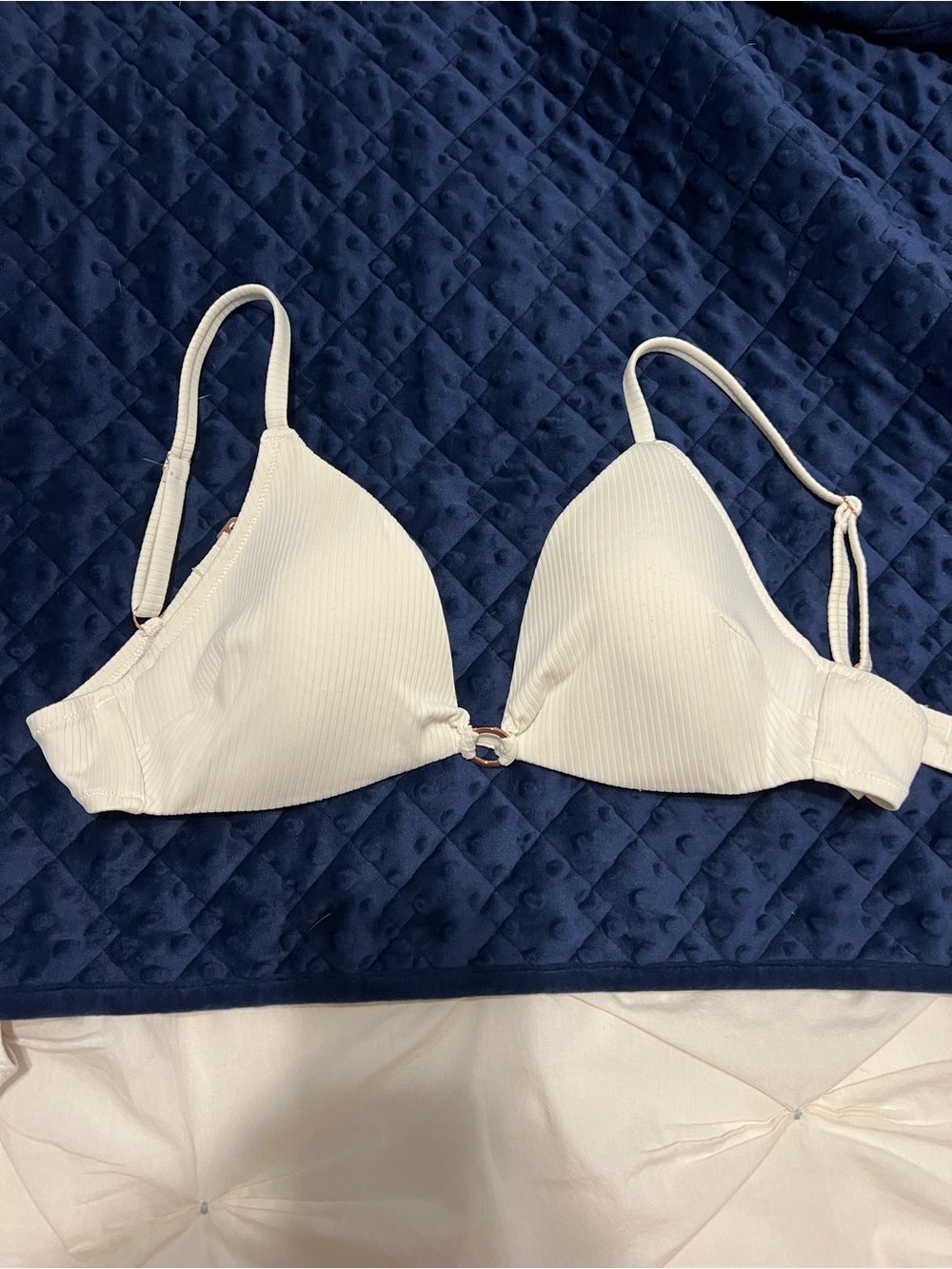 Shade & Shore White Ribbed Front-Ring Triangle Swim Top